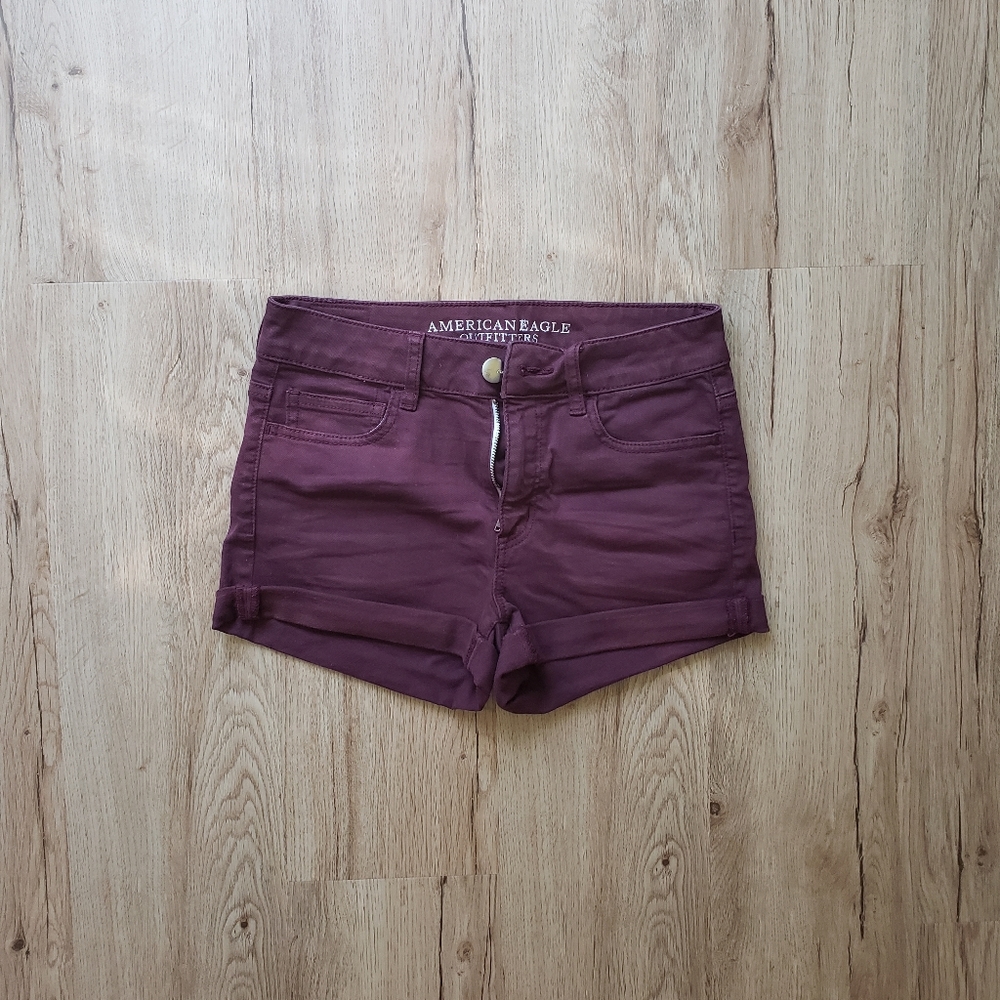 American Eagle Hi-Rise Shortie